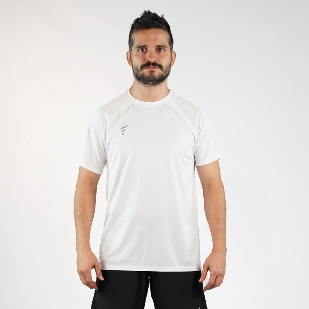 camiseta-running-blanca1-min