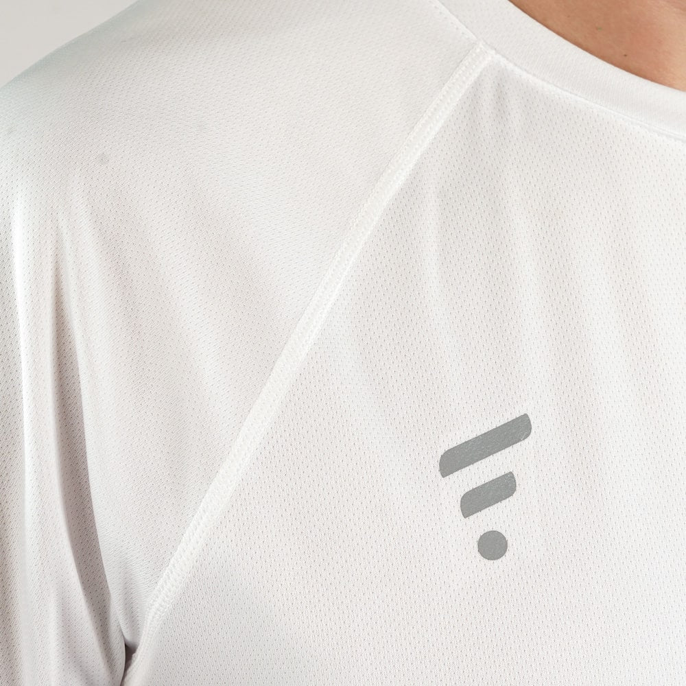 camiseta-running-blanca4-min