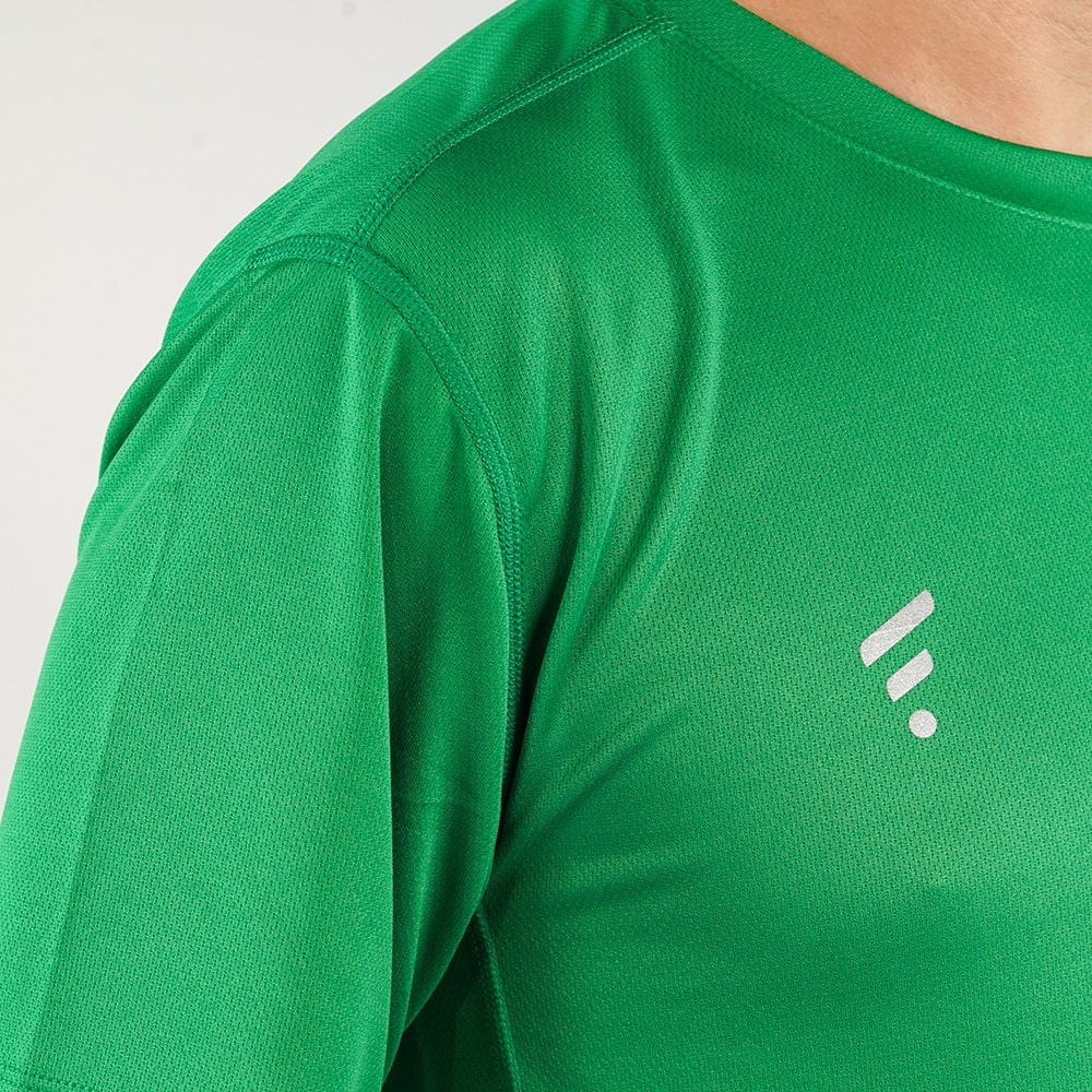camiseta-running-verde4-min