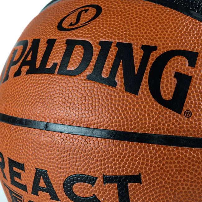 Bálon Spalding TF React 250 Main Image