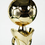 Trofeo estatuilla balón dorado