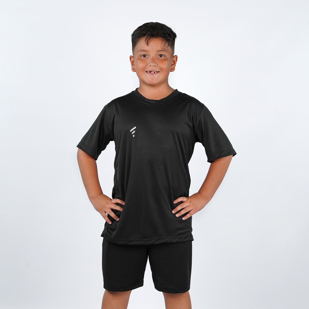 uniforme-negro2-nino-min tienda deportiva faby sport